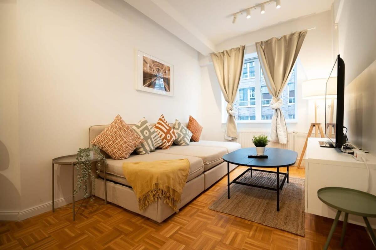 Living In Center * Hambourg